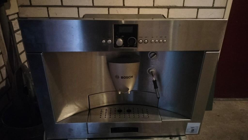 Bosch Benvenuto inbouw koffiemachine – volledig automatisch, Witgoed en Apparatuur, Koffiezetapparaten, Ophalen, Gebruikt, Koffiemachine