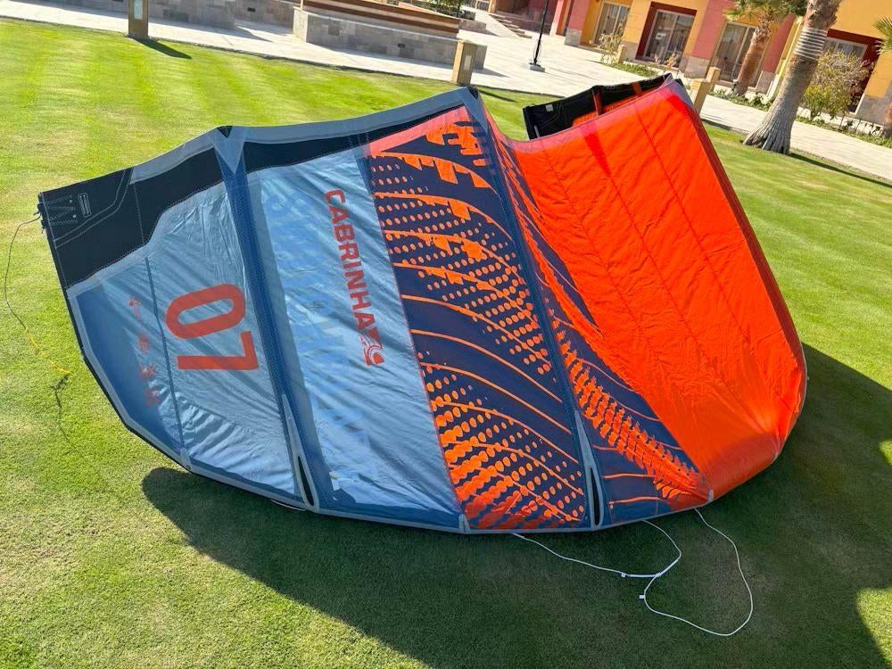 Cabrinha Switchblade 7 meter 2022, Geen board, Ophalen of Verzenden, Zo goed als nieuw, Kite