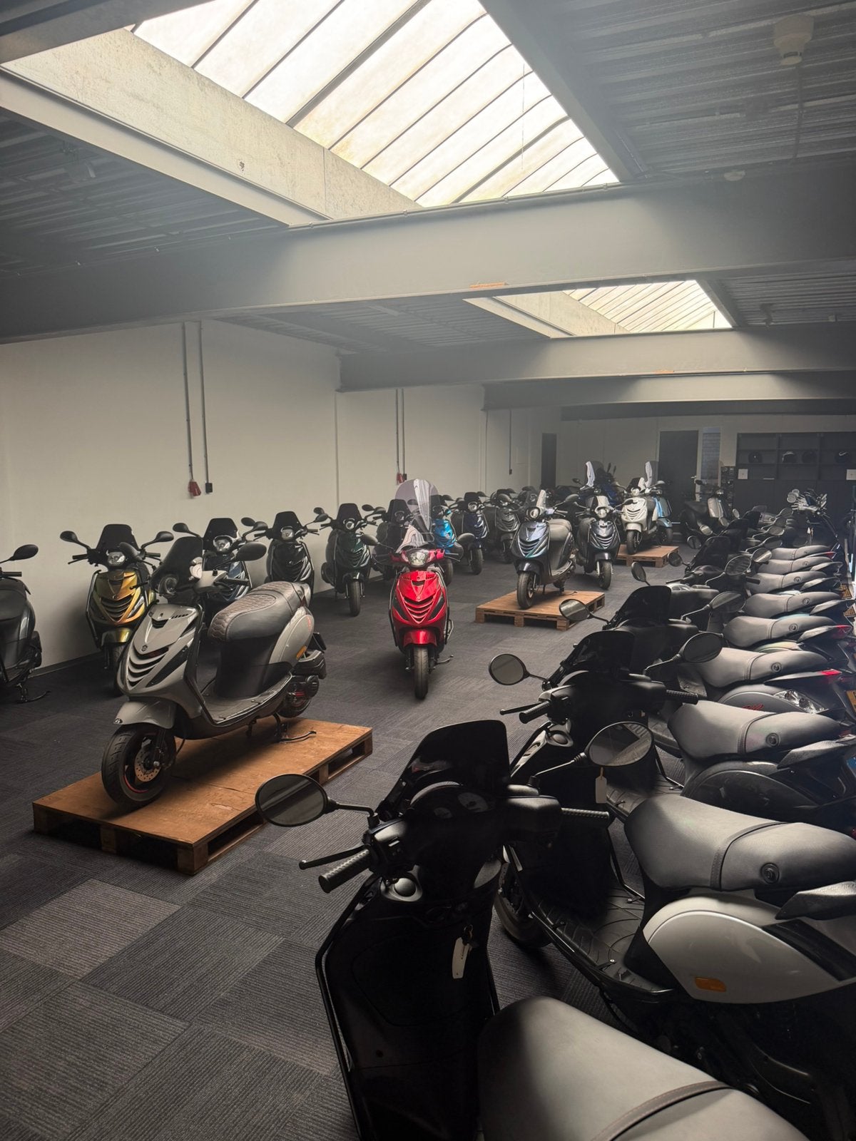 GROOT AANBOD VAN PIAGGIO ZIP SCOOTERS!!, Jvl, Overige modellen, Jvl, Benzine