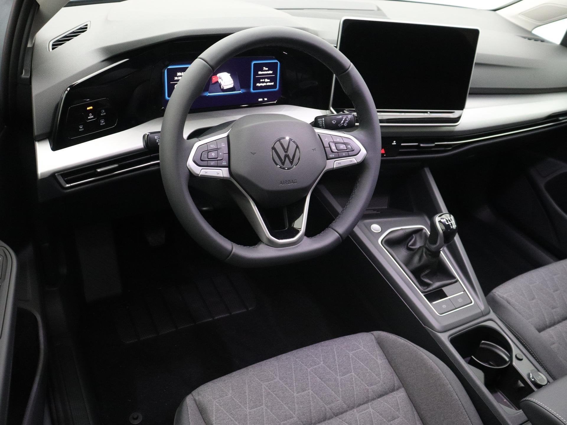 Volkswagen Golf 1.5 TSI Oranje Edition 116 PK | EM | Apple C, Auto's, Voorwielaandrijving, 12 maanden, Stof, 1498 cc