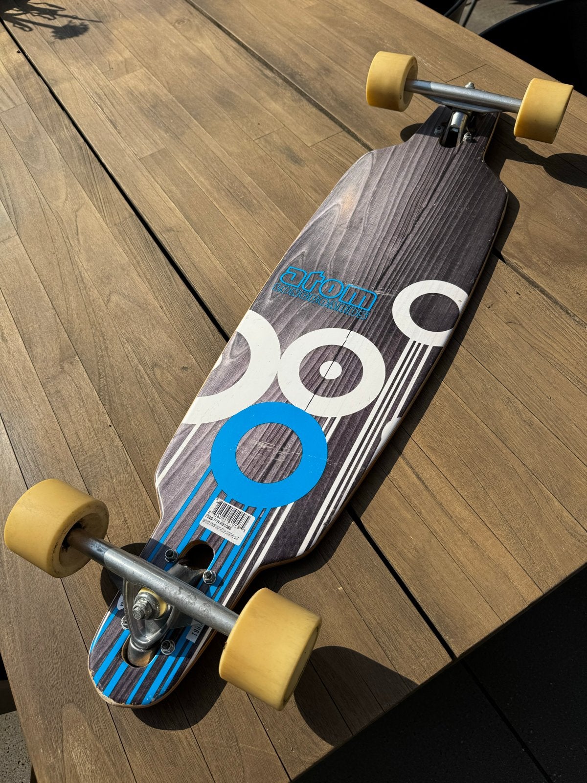 Atom Longboard - Zo goed als nieuw, Ophalen of Verzenden, Zo goed als nieuw, Skateboard, Longboard