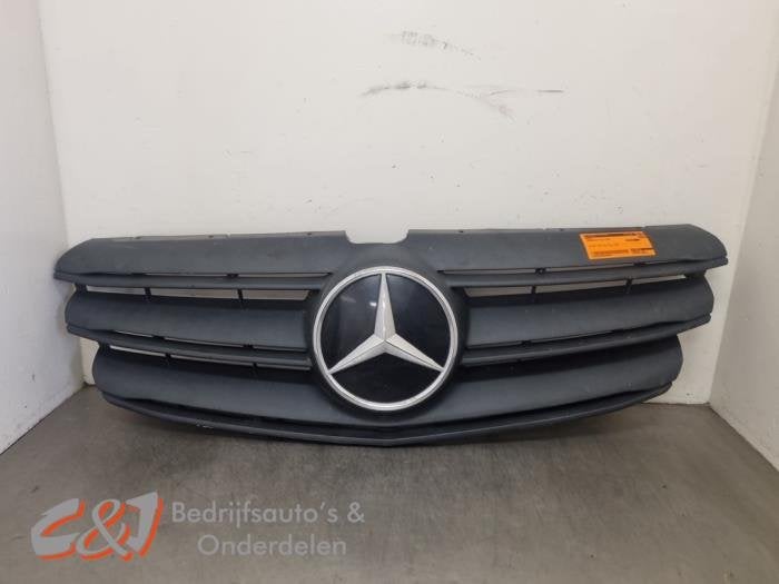 Grille van een Mercedes Vito, Gebruikt, -, Ophalen of Verzenden, -