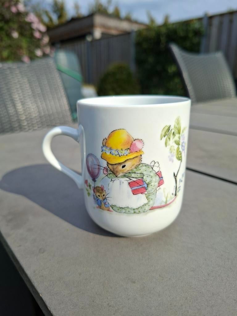 Vintage DE Muis Mok - Könitz Porselein - Als Nieuw!, Ophalen of Verzenden, Zo goed als nieuw, Overige stijlen, Kop(pen) en/of Schotel(s)