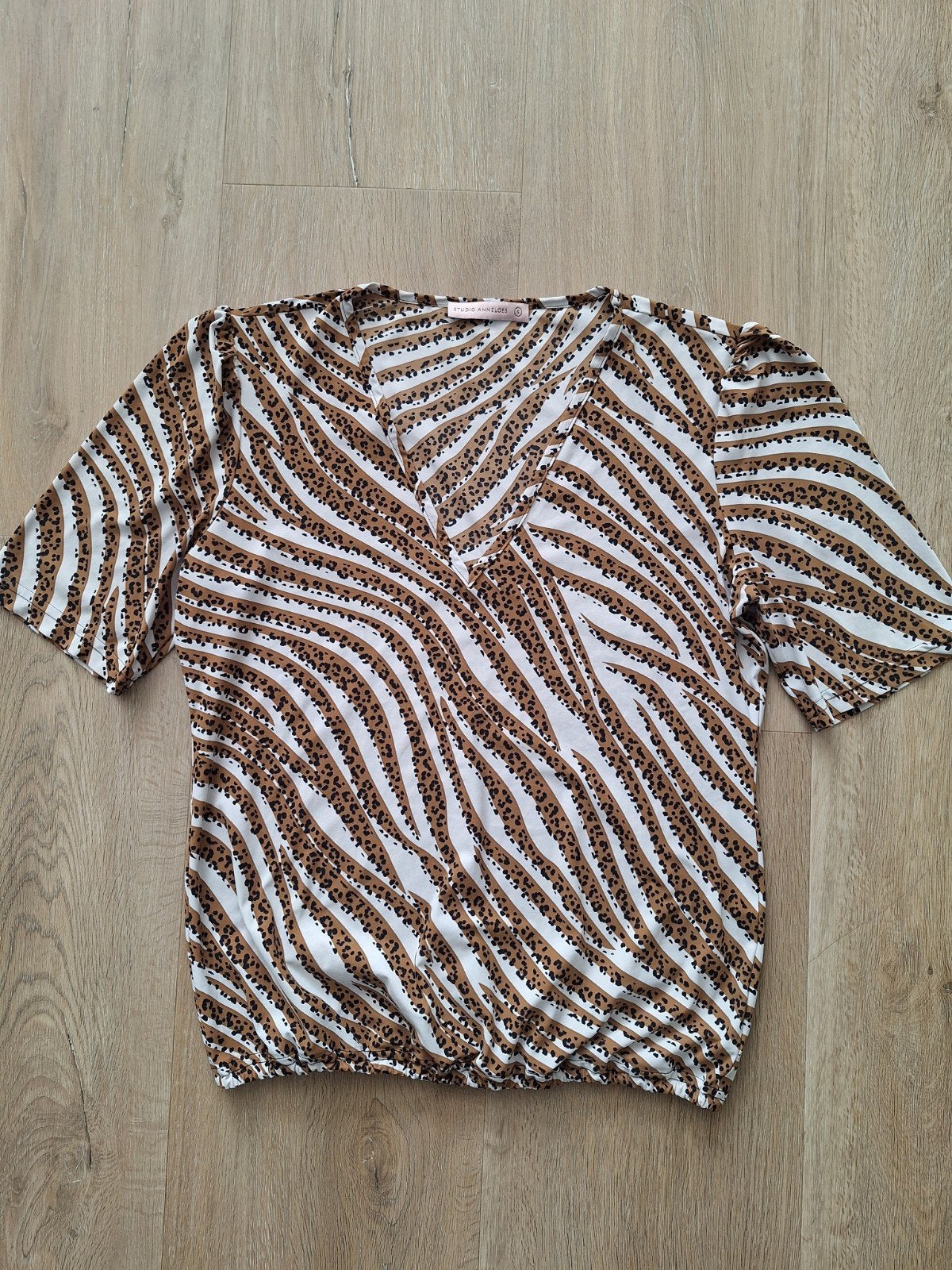 Studio Anneloes travelstof shirt maat S, Studio Anneloes, Ophalen of Verzenden, Zo goed als nieuw, Korte mouw