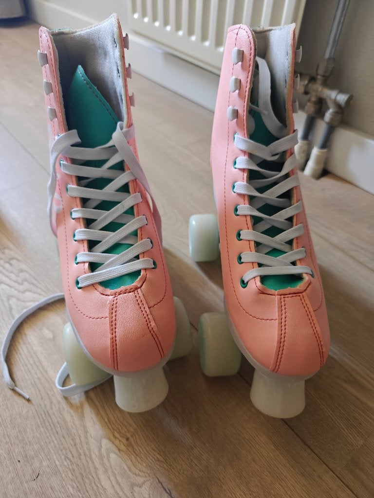 Rolschaatsen, Sport en Fitness, Skeelers, Overige merken, Overige typen, Ophalen of Verzenden, Zo goed als nieuw