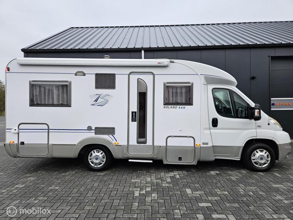 Bürstner Solano T615 Half-integraal 2.3 131Pk XL-koelkas, Caravans en Kamperen, Hordeur, Luifel, Bedrijf, Bürstner