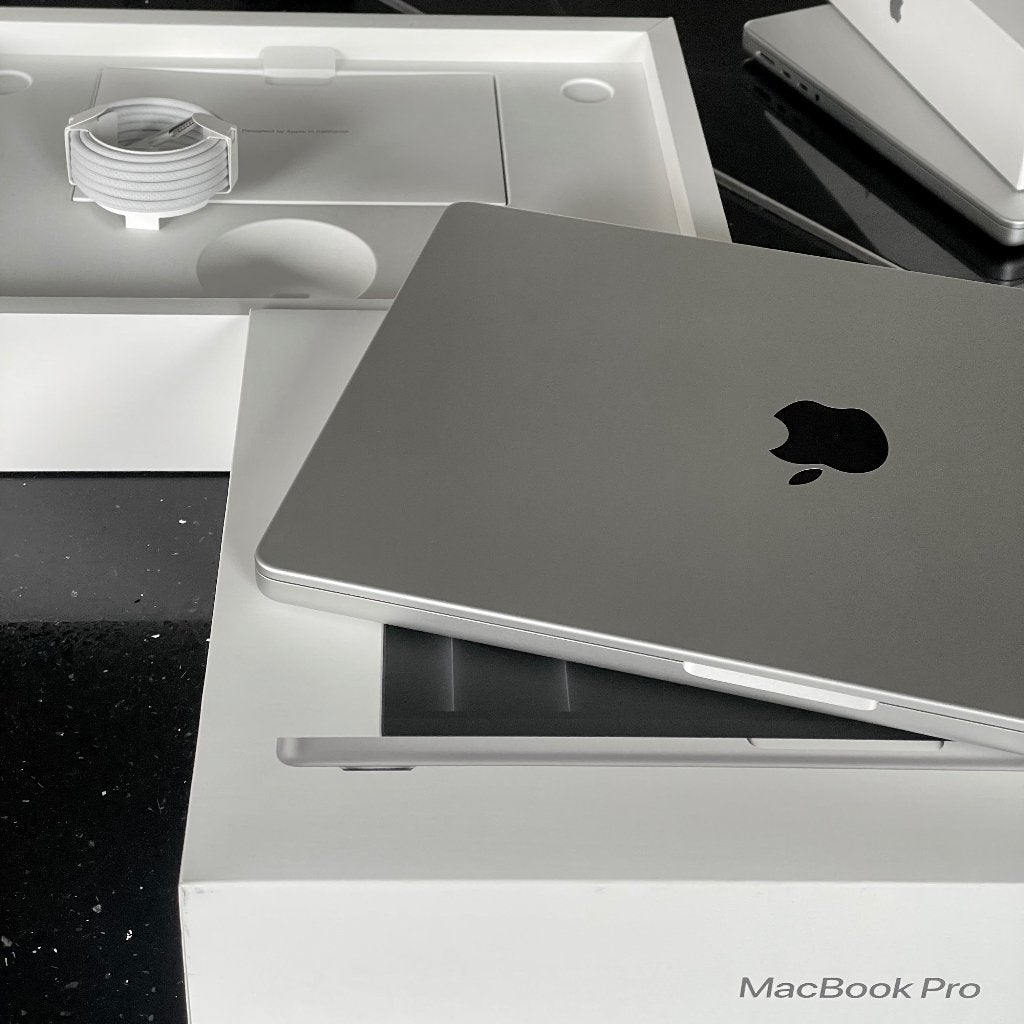 MacBook Pro 14-Inch M4 Max · 36GB · 1TB · 2024, MacBook Pro, 1 TB of meer, Ophalen of Verzenden, Zo goed als nieuw