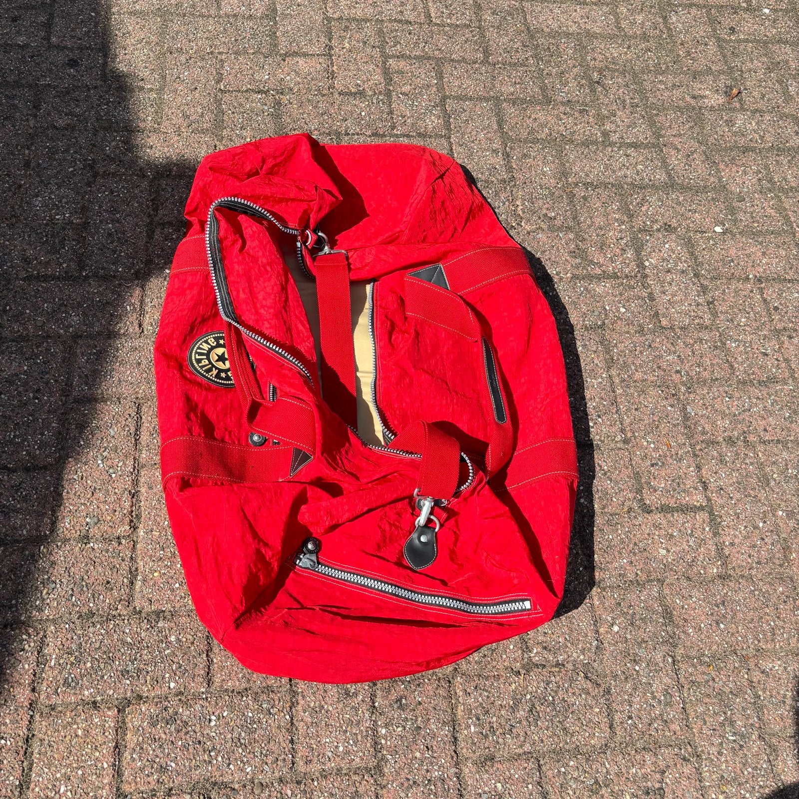 Kipling reistas/sporttas rood - Onderkant in goede staat, 30 cm of meer, Gebruikt, 60 tot 80 cm, Rood