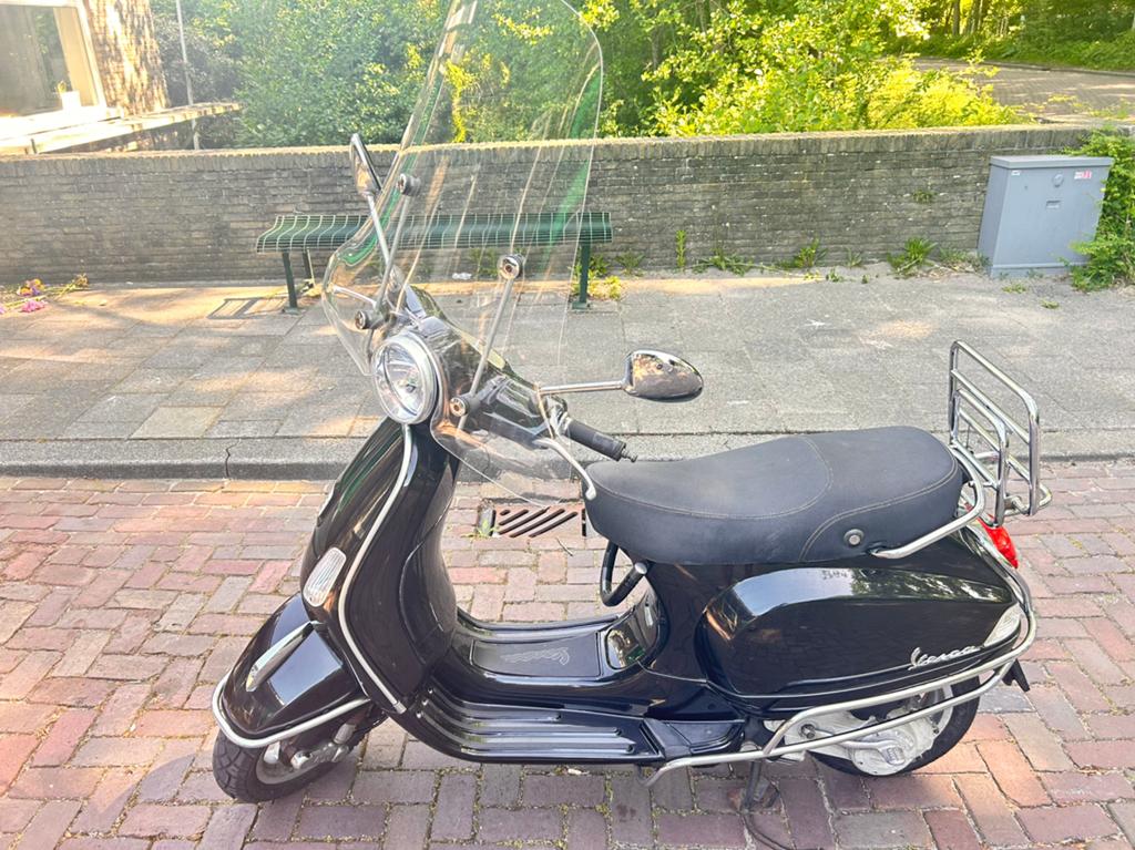 Vespa LX50, Fietsen en Brommers, Ophalen, Gebruikt, Benzine, Vespa