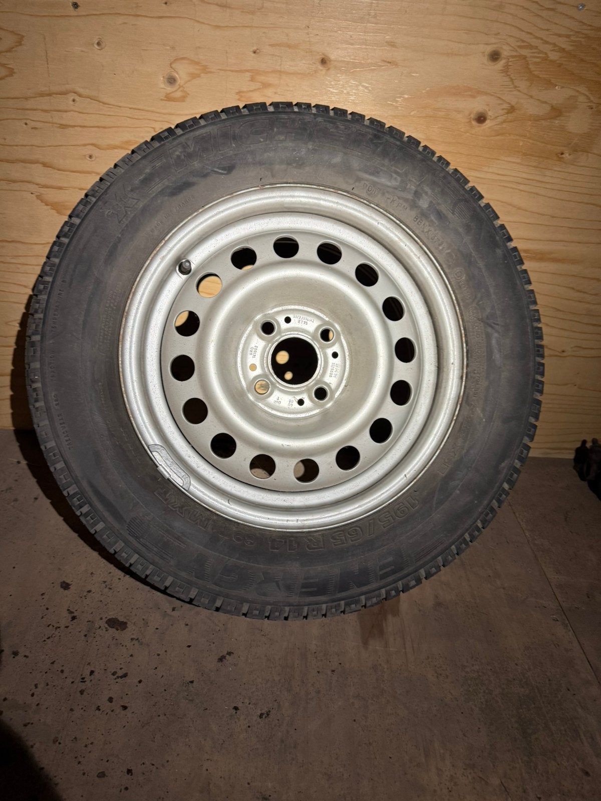 Bmw e30 reservewiel, Auto-onderdelen, Ophalen of Verzenden, Gebruikt, BMW