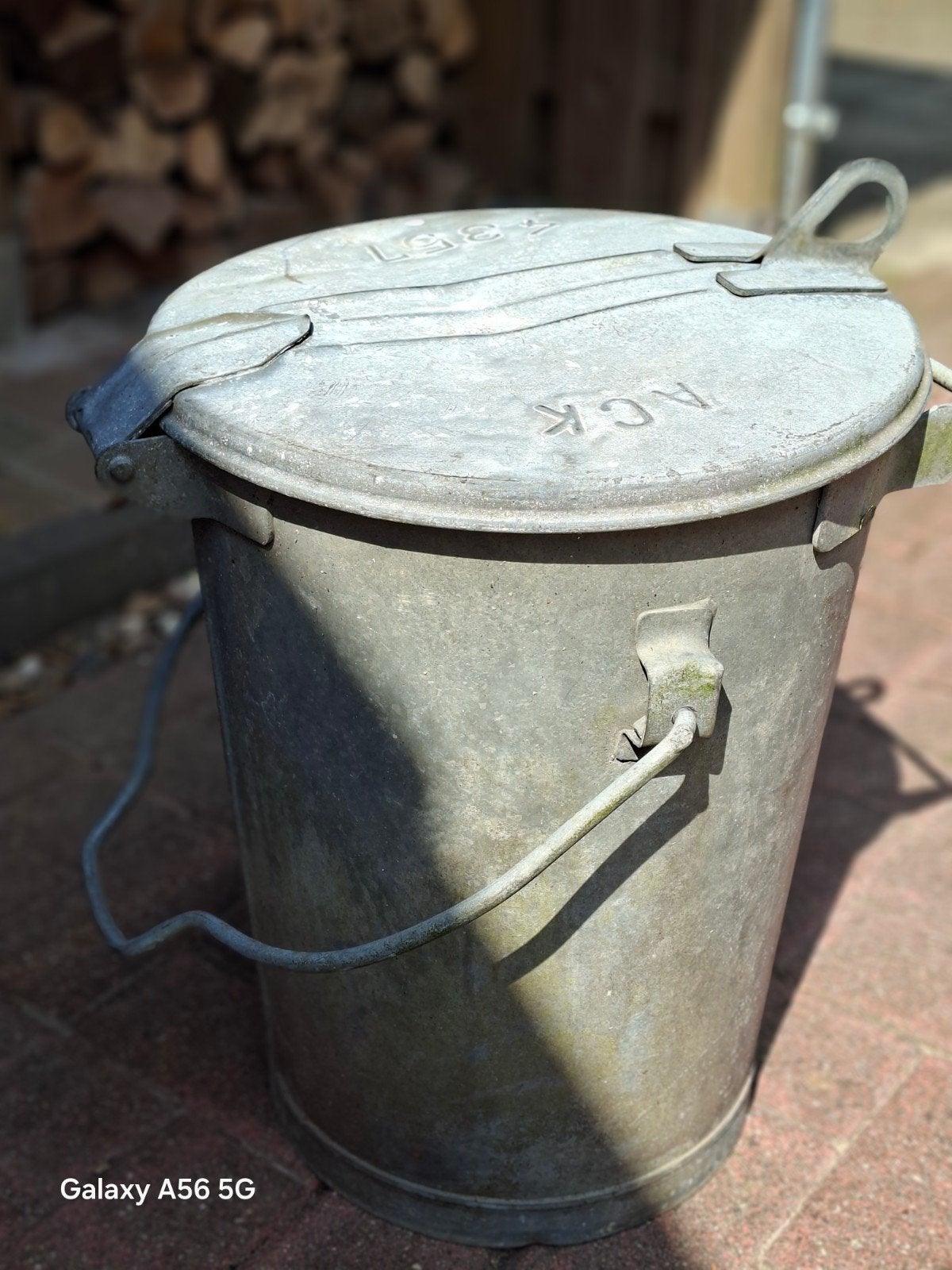 Vintage Zinken Emmer met Deksel - Decoratief en Functioneel, Antiek en Kunst, Ophalen