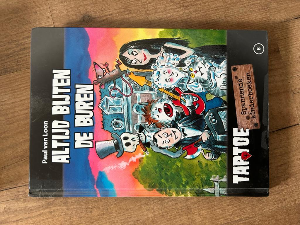 Altijd Bijten De Buren - Paul van Loon (Taptoe), Boeken, Kinderboeken | Jeugd | 10 tot 12 jaar, Ophalen, Gelezen, Fictie