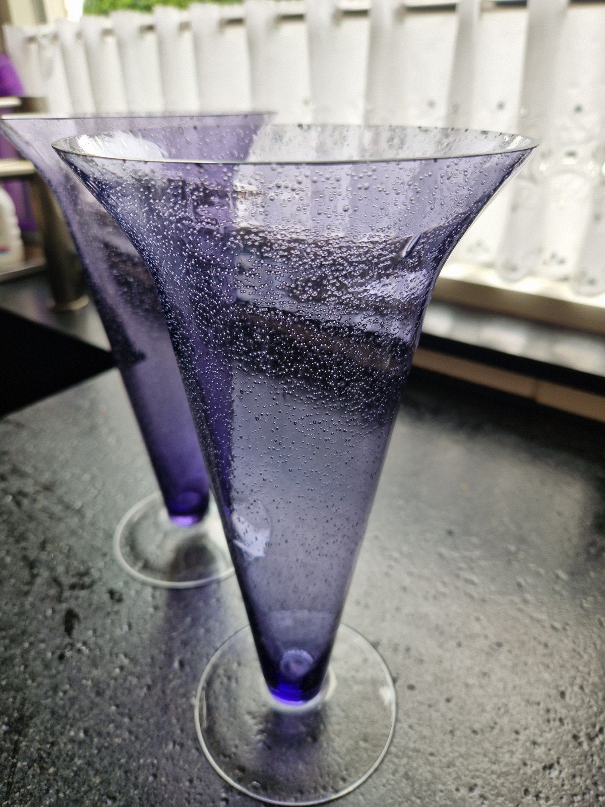 Set van 2 paarse glazen met bubbelstructuur, Ophalen of Verzenden