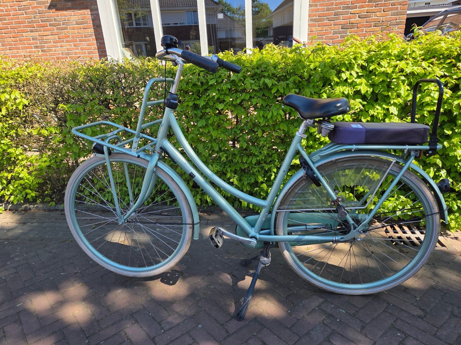 Batavus Damesfiets met voordrager en kinderzitje, Ophalen, Terugtraprem, Batavus, 53 tot 56 cm