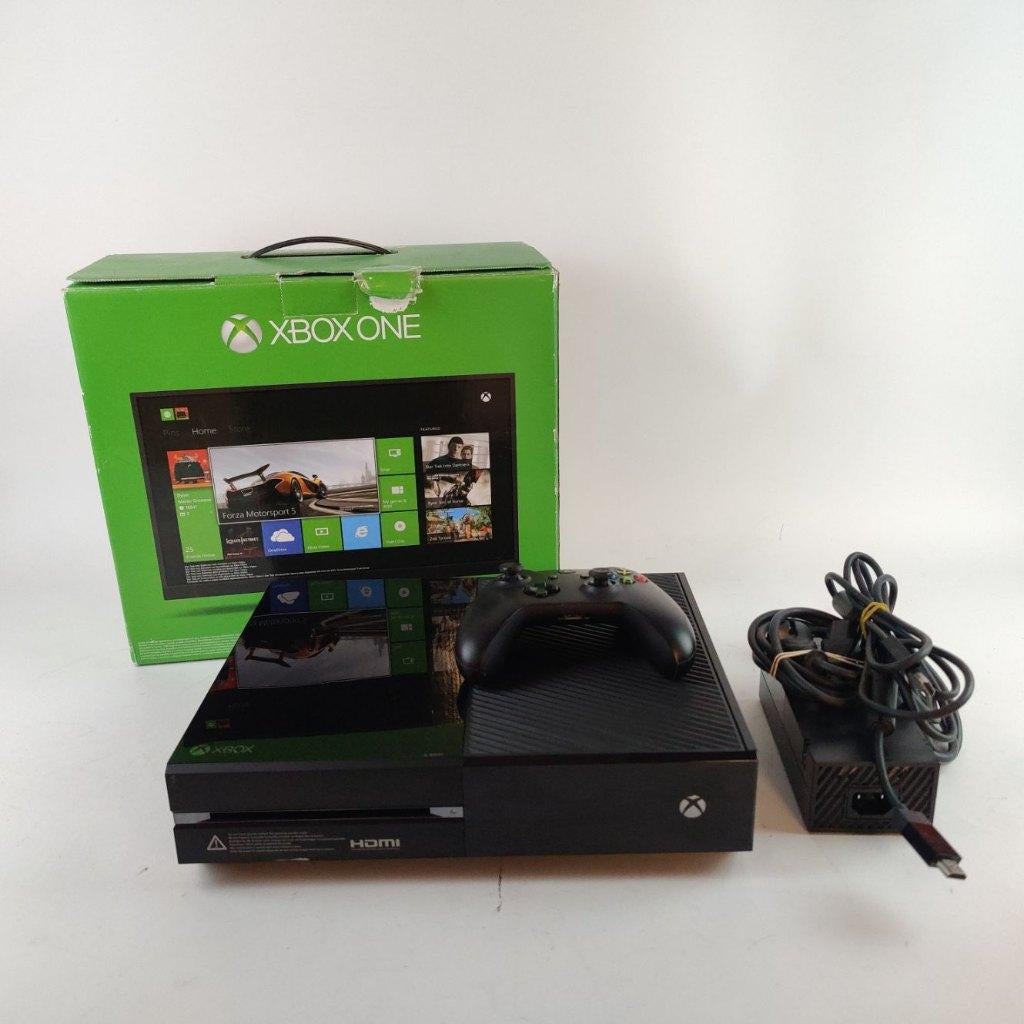 Xbox One 500gb Compleet in doos || Nu voor €99.99!, Spelcomputers en Games, Games | Xbox One, Zo goed als nieuw, Sport, 1 speler