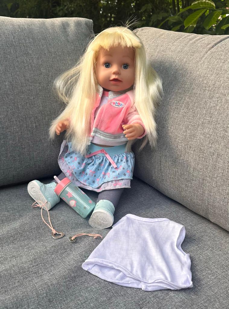 Baby Born Sister pop in nieuwstaat, Ophalen, Gebruikt, Babypop