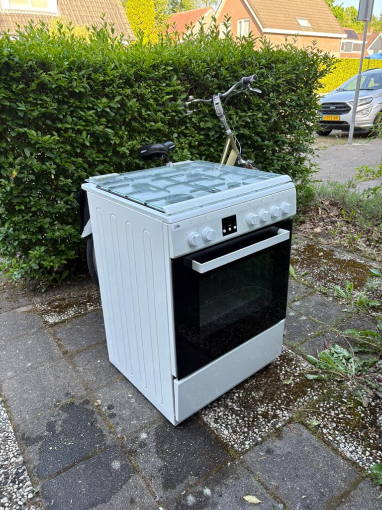Gasfornuis 4 pits, Ophalen, 4 kookzones, Zo goed als nieuw, Gas