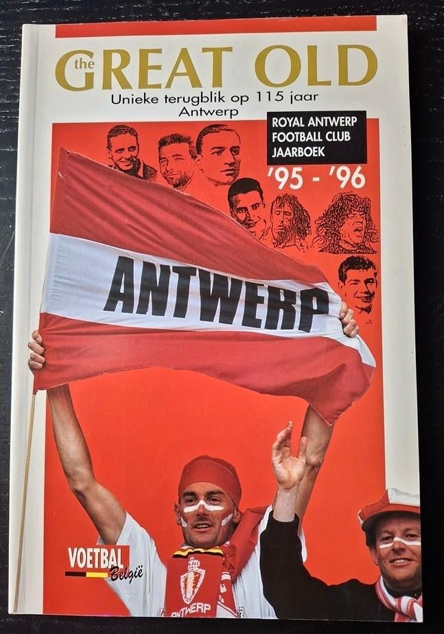 Boek Antwerp FC, Verzamelen, Sportartikelen en Voetbal, Ophalen, Zo goed als nieuw, Buitenlandse clubs, Boek of Tijdschrift