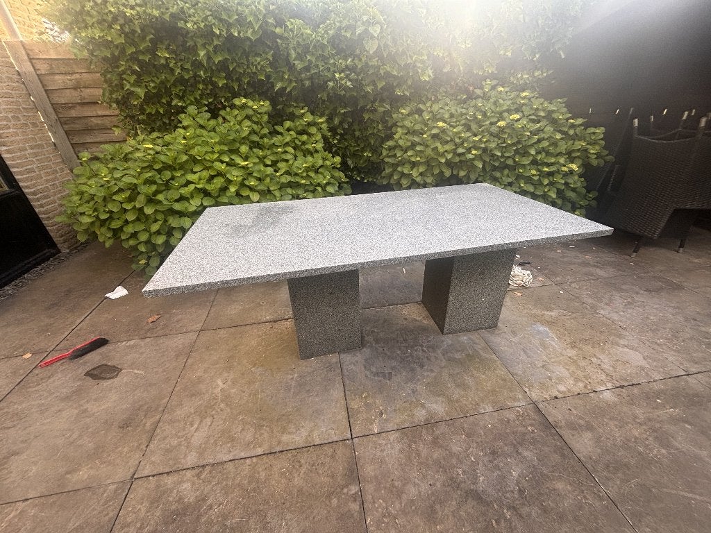 massief stenen tuintafel, Ophalen, Gebruikt, Rechthoekig, Overige materialen