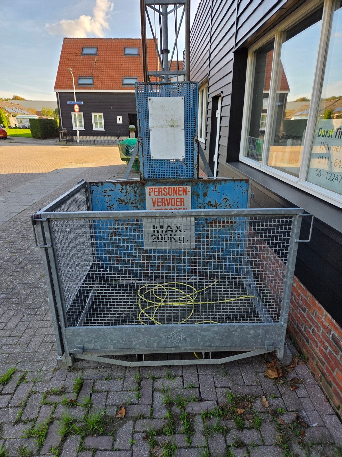 te koop bouwlift op 220v, Ophalen