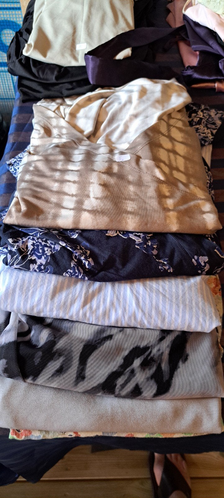 Broeken, Truien,  blouses, Ophalen, Zo goed als nieuw, Maat 42/44 (L)