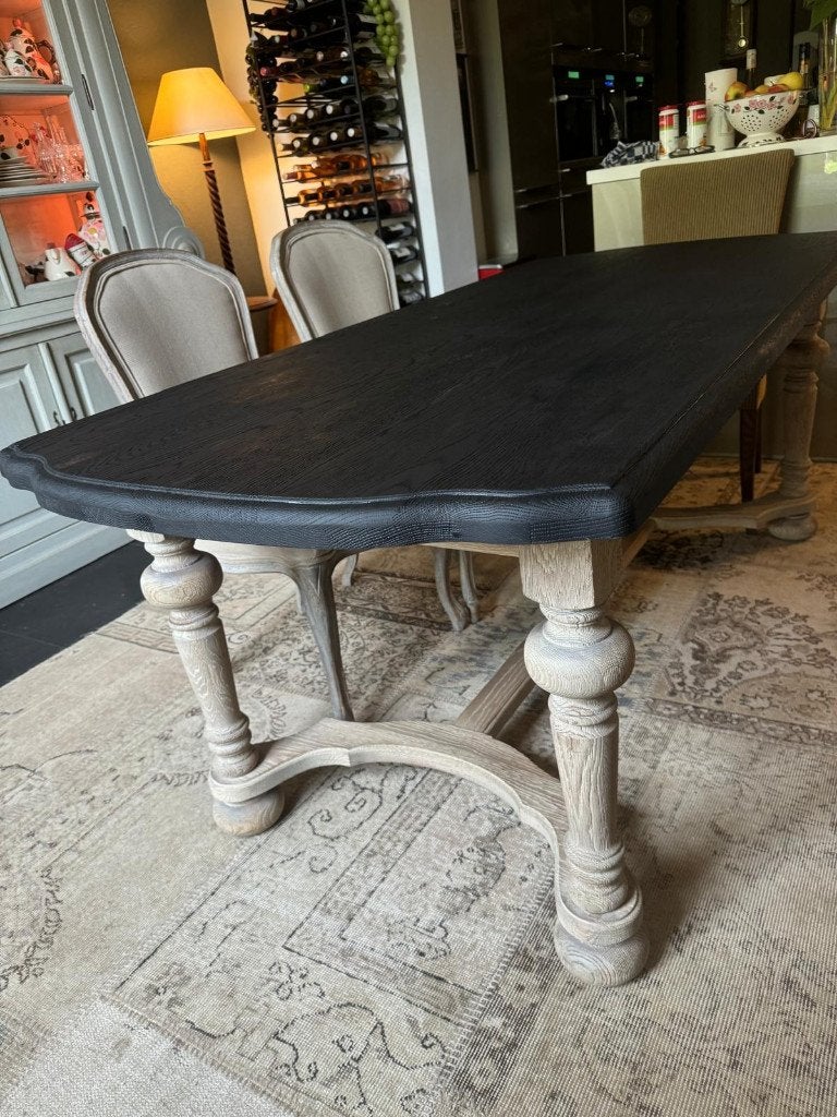 EIKEN rustiek grijs met zwart blad TAFEL EETTAFEL Provence, Ophalen