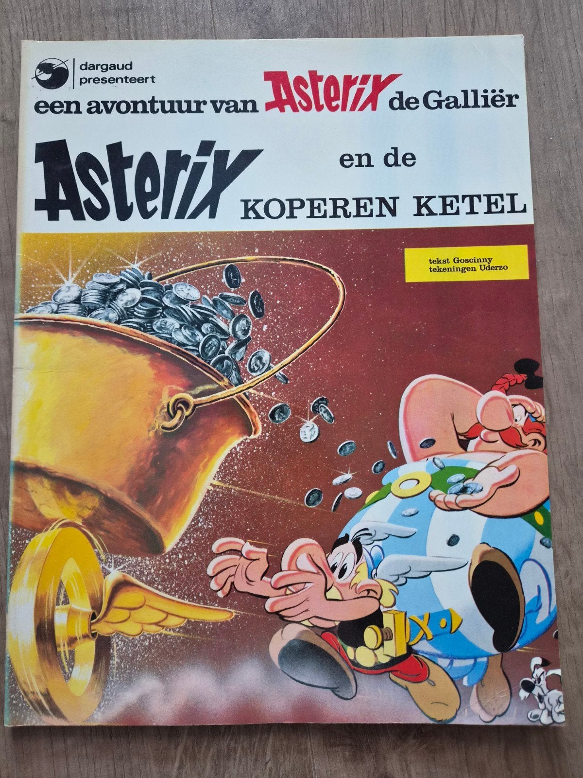Asterix en de Koperen Ketel - Stripboek, Eén stripboek, Ophalen of Verzenden, Gelezen, René Goscinny, Albert Uderzo