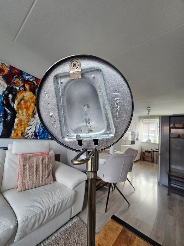 Goudkleurige lamp met halogeenlamp, Ophalen of Verzenden