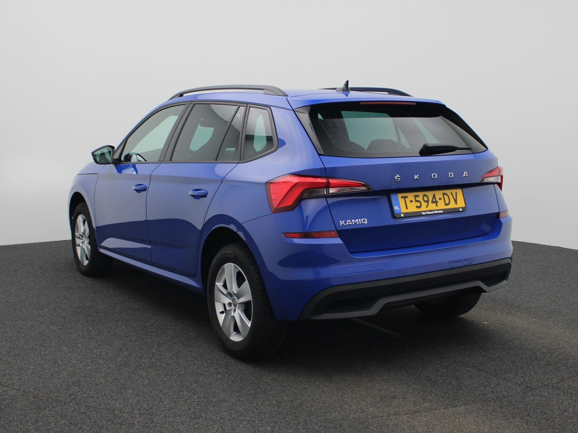 Skoda Kamiq 1.0 TSI Sport Business | CLIMATE CONTROL | CRUIS, Auto's, 12 maanden, Gebruikt, Blauw, Origineel Nederlands