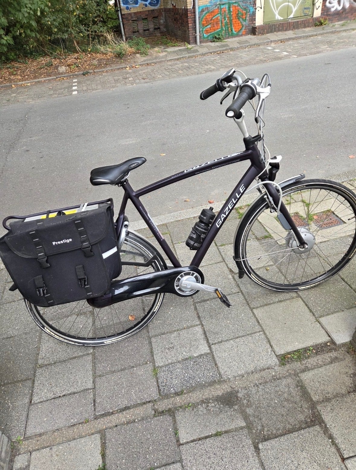 ZGAN Gazelle elektrische herenfiets LET OP! accu defect, 59 cm of meer, Ophalen, Zo goed als nieuw, Gazelle