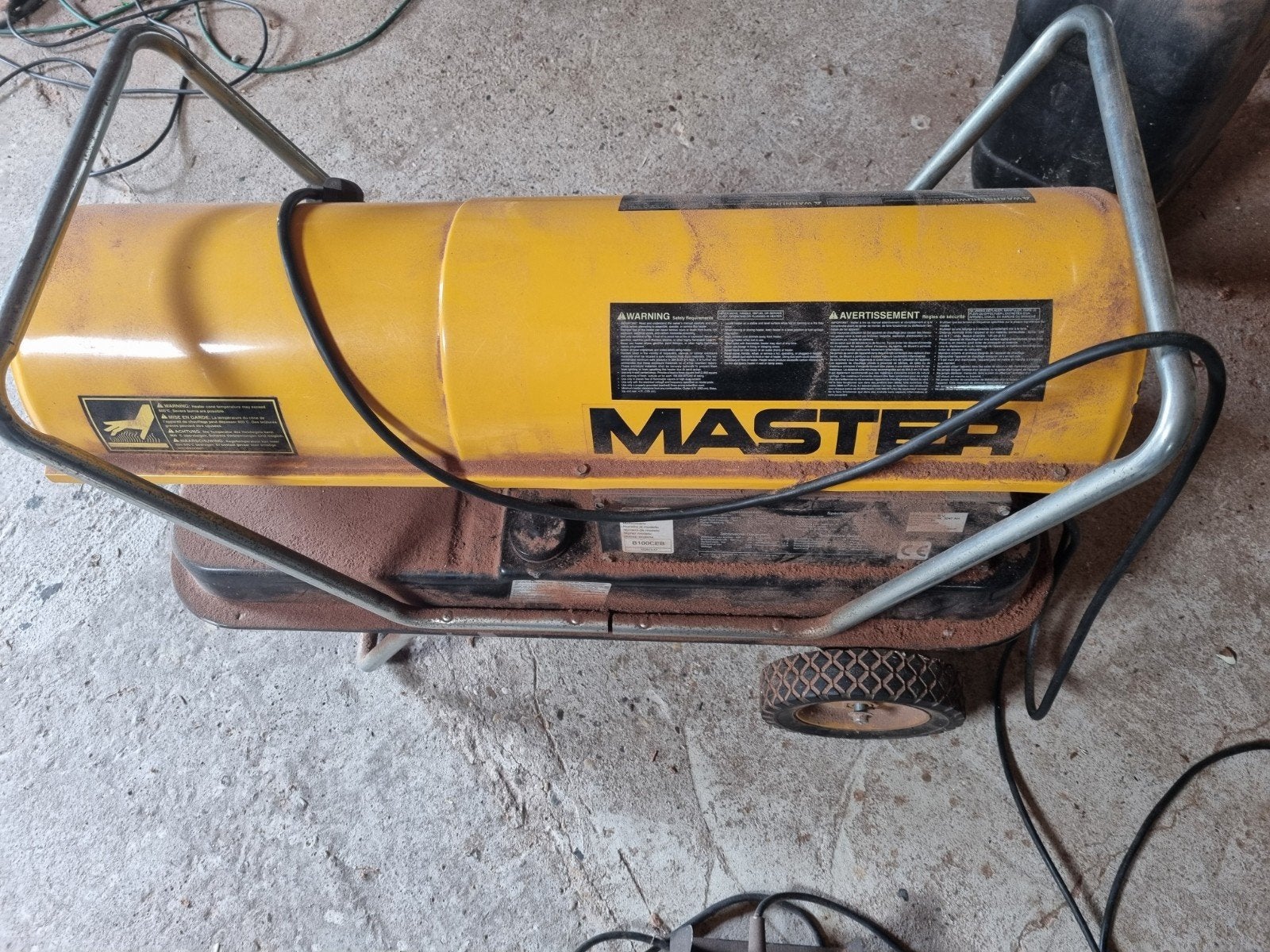 MASTER HEATHER MET THERMOSTAAT, Doe-het-zelf en Verbouw, Verwarming en Radiatoren, Ophalen