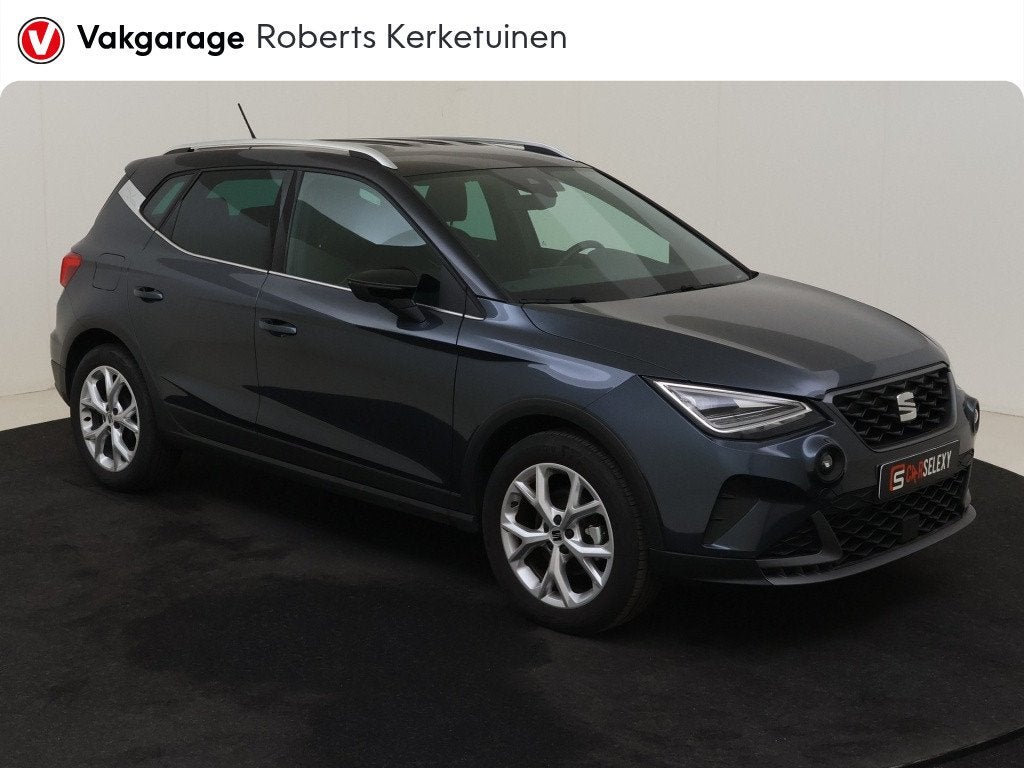 SEAT Arona 1.0 TSI FR Business Connect Carplay Clima Virtual, Auto's, Keurmerk '100% Onderhouden', Parkeersensor, Gebruikt, 95 pk