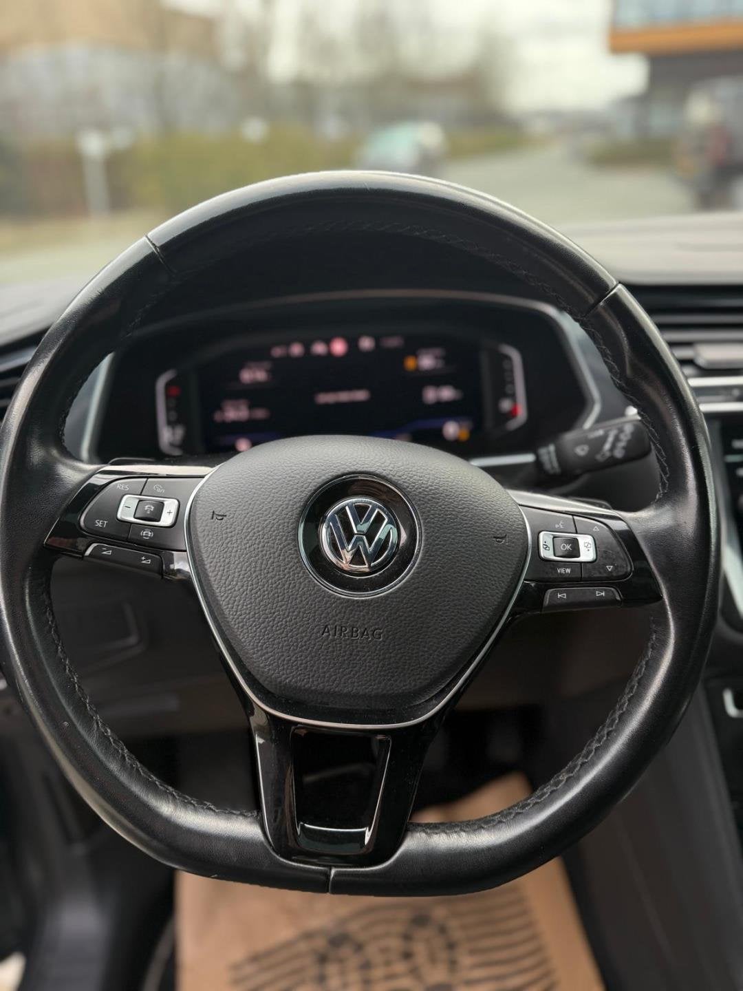 Volkswagen Tiguan Allspace 1.5 TSI Highline Business R RIJKL, Euro 6, 4 cilinders, 150 pk, Origineel Nederlands