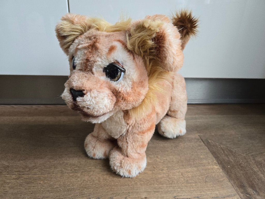 Hasbro E5679 FurReal-The Lion King Mighty Roar Simba, Ophalen, Leeuwenkoning of Jungle Boek, Zo goed als nieuw, Knuffel
