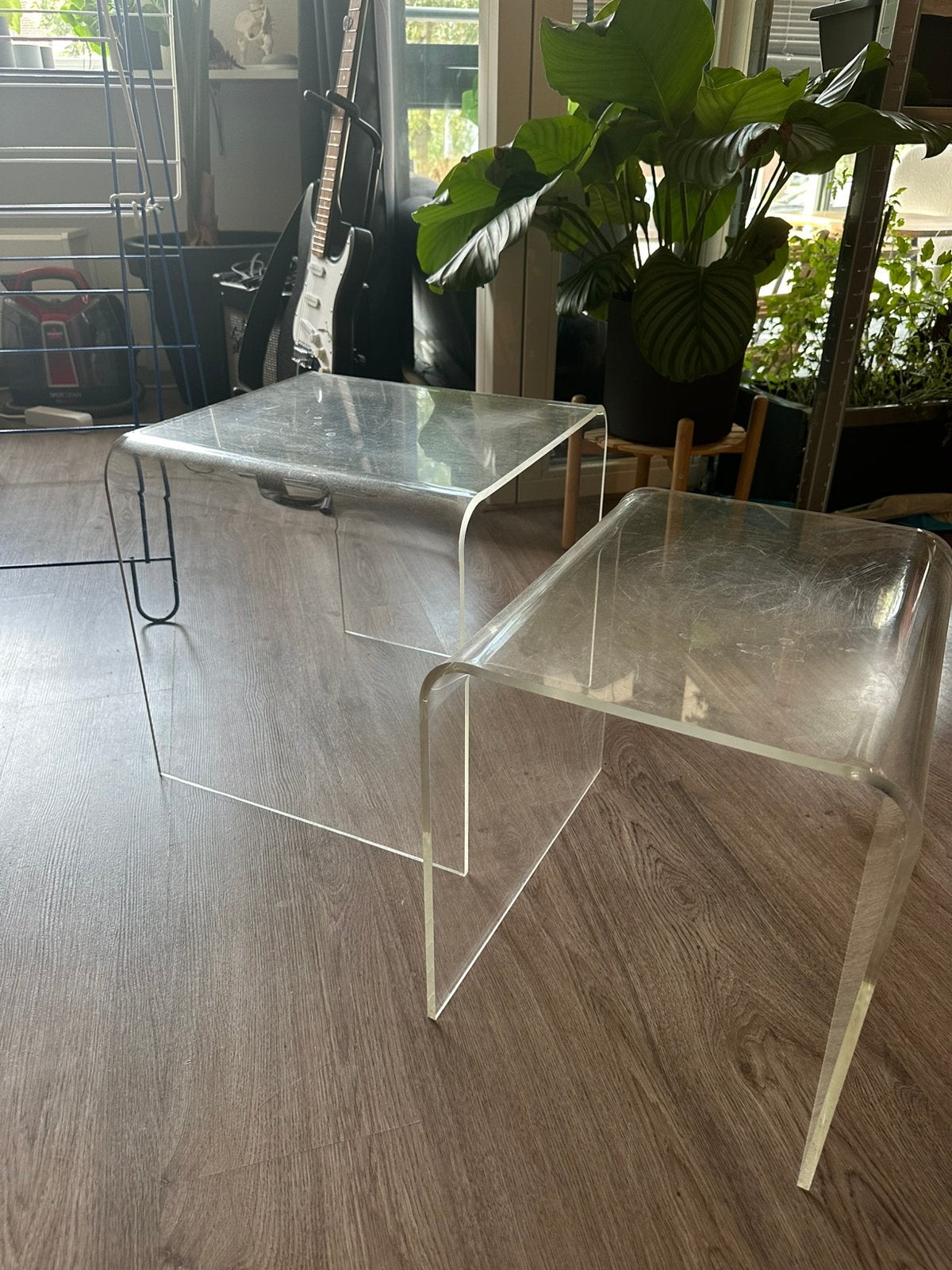 Set van 2 transparante plexiglas bijzettafels | Acryl, Minder dan 55 cm, Rond, Zo goed als nieuw, Ophalen
