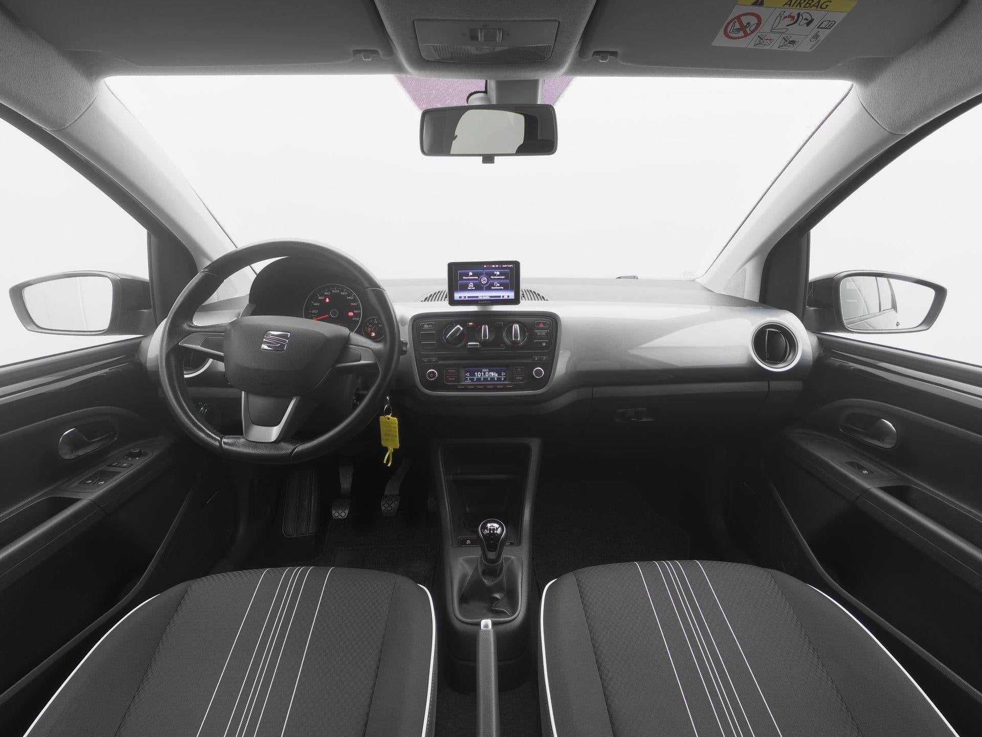 SEAT Mii 1.0 60pk Sport Connect | Cruise control | Parkeerse, Auto's, Voorwielaandrijving, Stof, Gebruikt, 840 kg