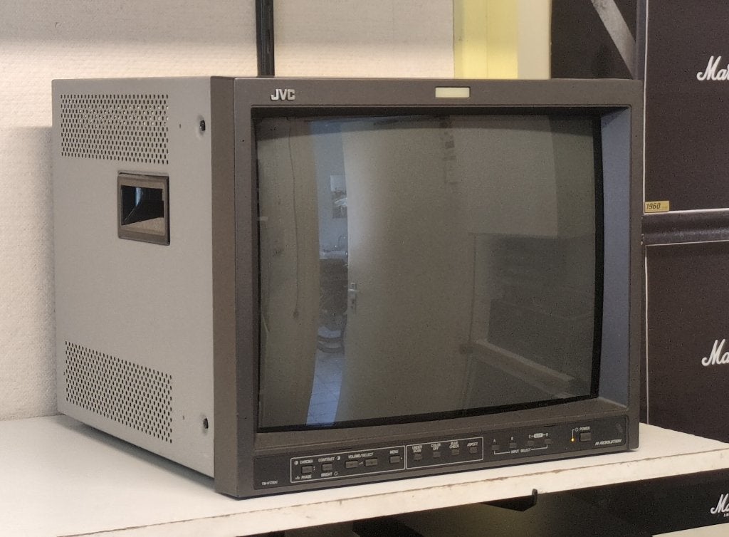 JVC TM-H1750CG broadcast monitor in goede staat 17" CRT, Ophalen, Gebruikt, Tv en Weergevers