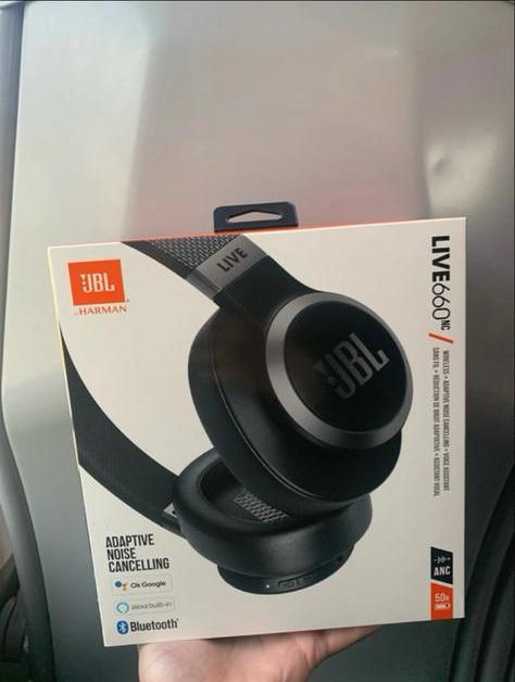 JBL Live 660NC koptelefoon, Ophalen of Verzenden, Zo goed als nieuw, Over oor (circumaural), Draadloos