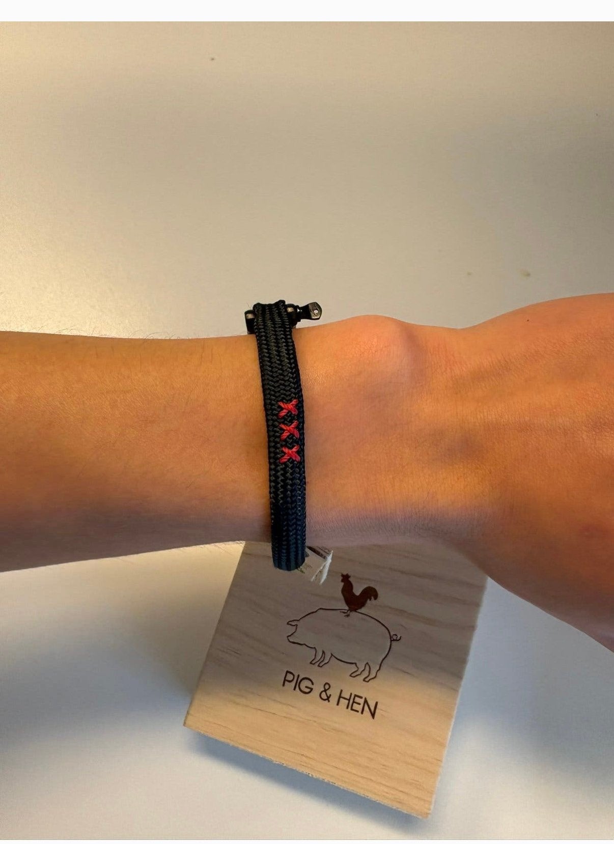 Pig & Hen armband Sharp Simon, Amsterdam, nieuw in doosje, Ophalen of Verzenden, Nieuw, Zwart, Overige materialen