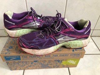 Sportschoenen  BROOKS RAVENNA  maat 40,5, Sportschoenen, Brooks, Ophalen of Verzenden, Gedragen