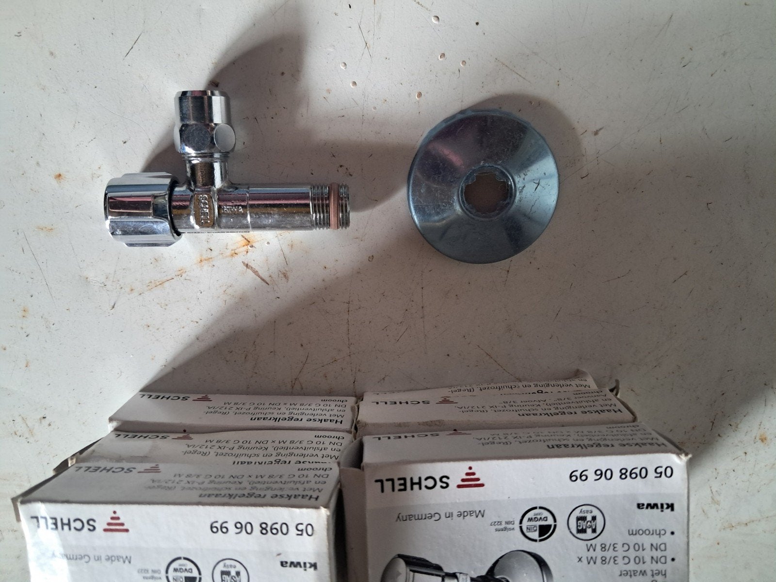Schell en Grohe Hoekstopkranen - Nieuw (17 stuks), Doe-het-zelf en Verbouw, Ophalen of Verzenden, Nieuw, Chroom, Kraan
