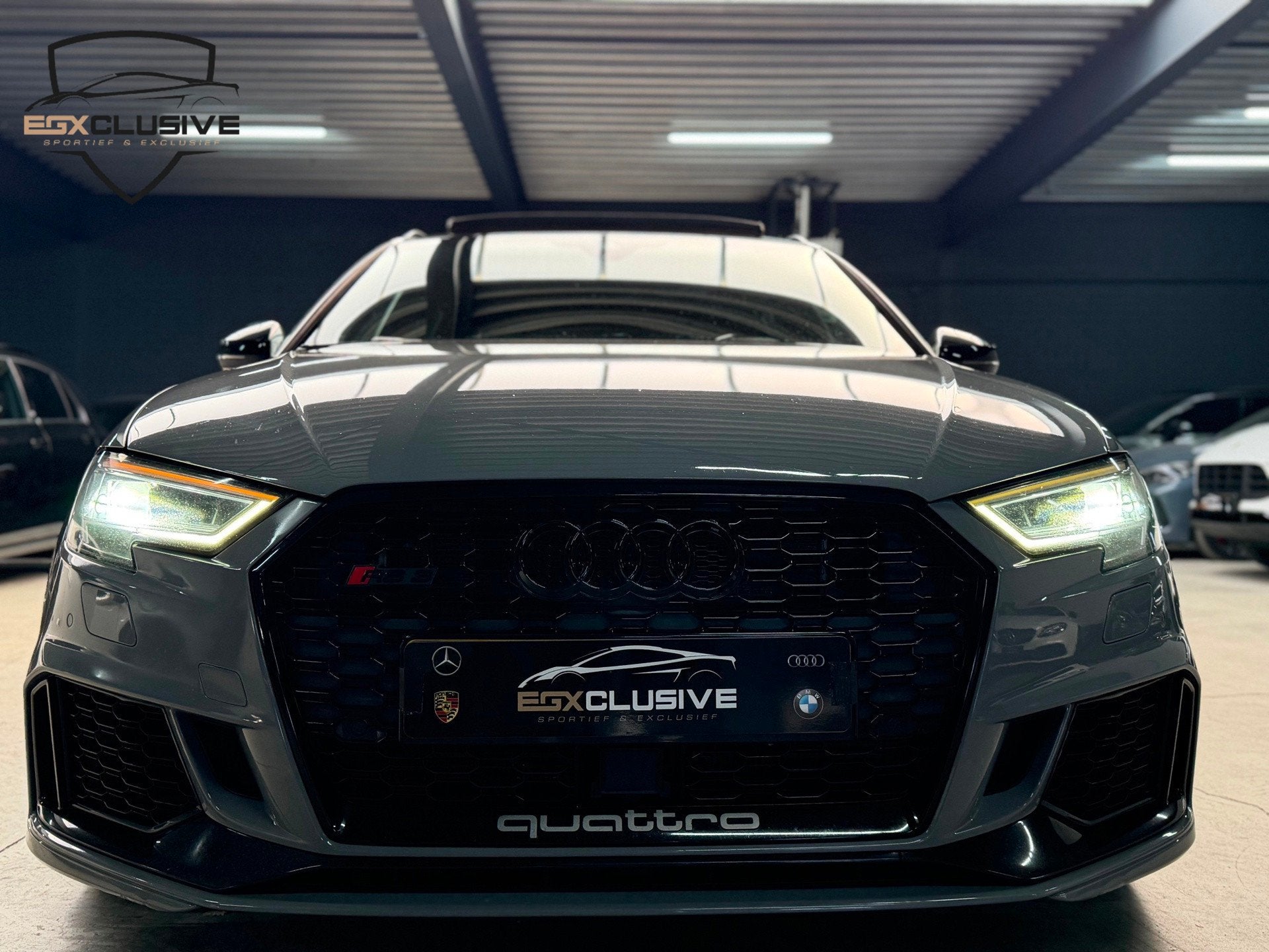 Audi RS3 2.5 TFSI QUATTRO Pano/B&O/Nardo/Blindspot, Auto's, Audi, Automaat, Dealer onderhouden, Gebruikt, Euro 6