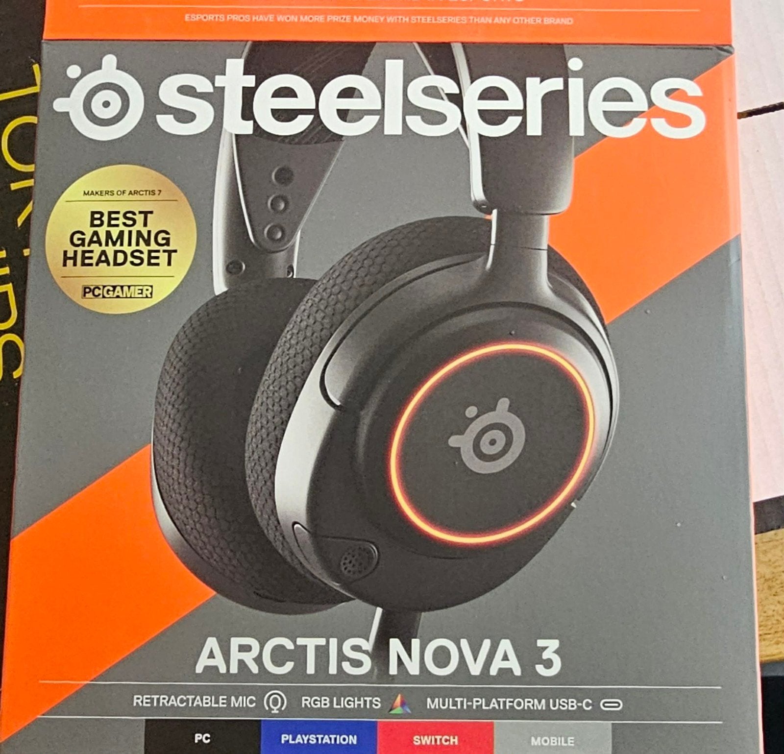 Steelseries Arctis Nova 3, Steelseries Arctis, Ophalen of Verzenden, Zo goed als nieuw, Over-ear