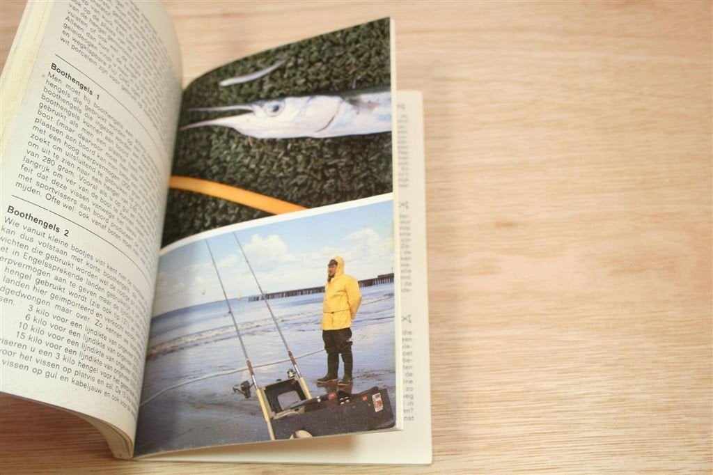 200 Hengelsporttips — Wat Iedere Visser Weten Moet, Ophalen of Verzenden, Gelezen, Watersport en Hengelsport