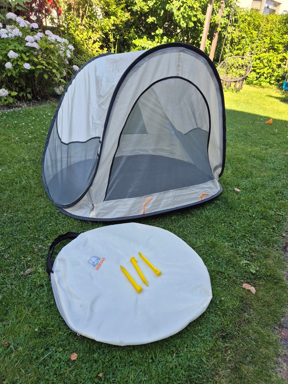 Deryan luxe pop-up tent met UV bescherming TEAB, Ophalen of Verzenden, Zo goed als nieuw, Tot en met 2