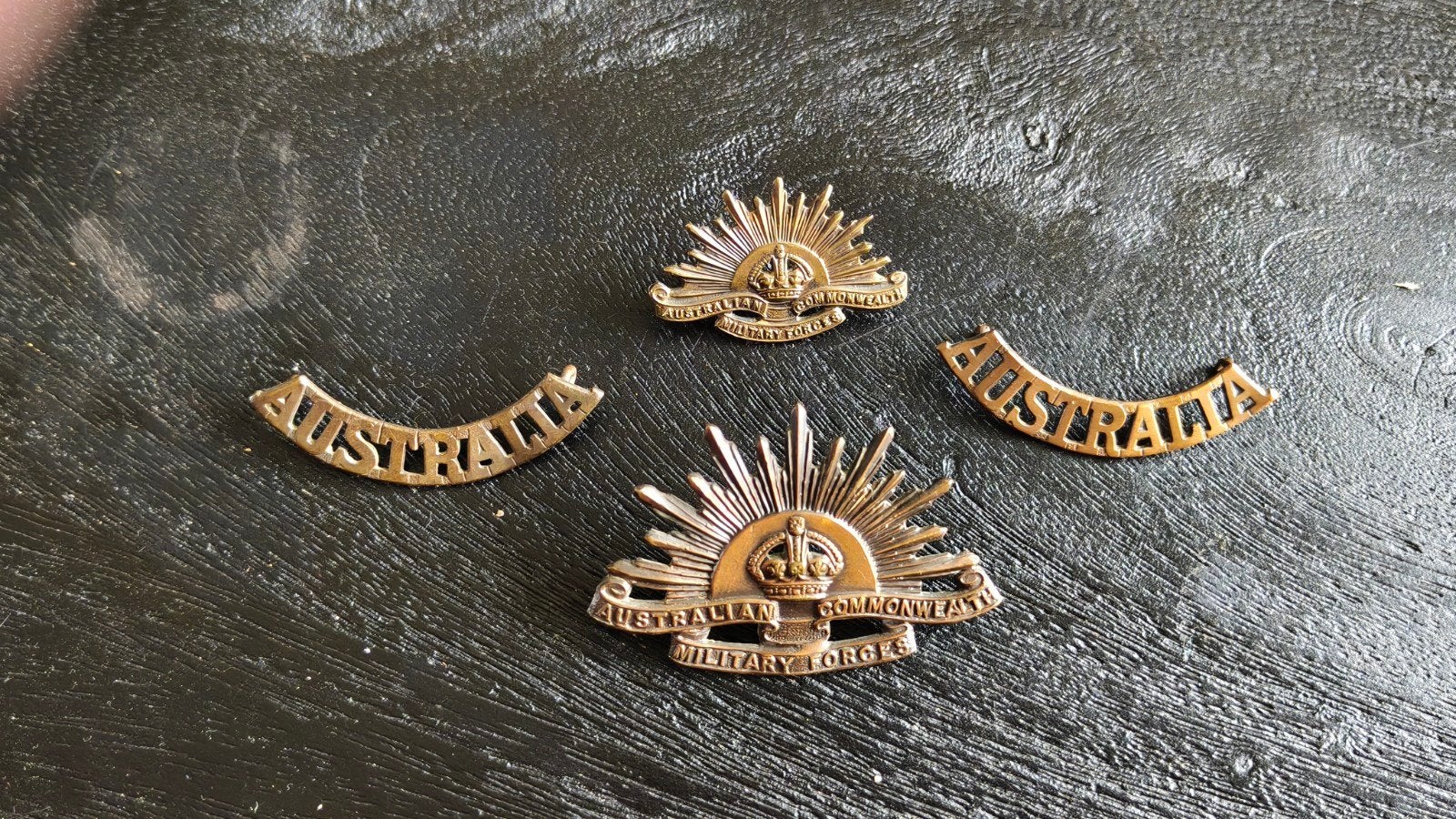 Originele WW1 Australische  badges., Ophalen of Verzenden, Landmacht, Engeland, Embleem of Badge