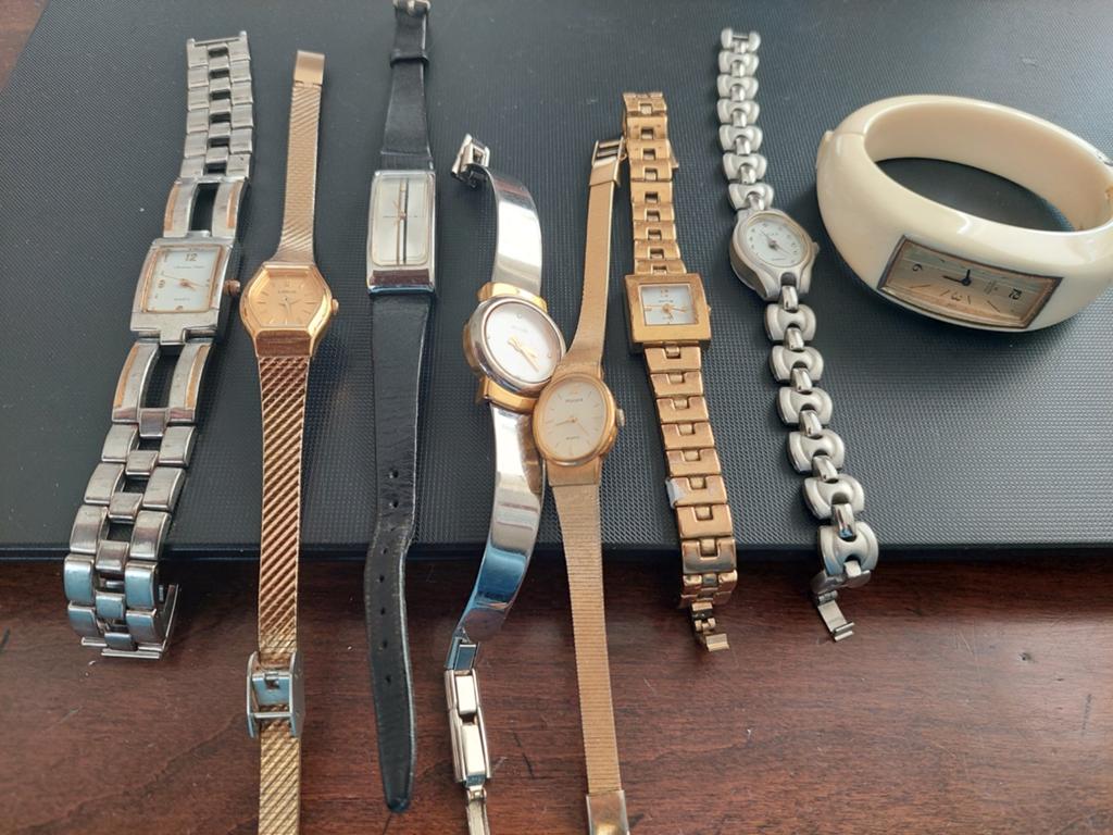 Acht vintage dameshorloges.  In 1 koop., Sieraden, Tassen en Uiterlijk, Ophalen of Verzenden, Gebruikt, Staal, Overige merken