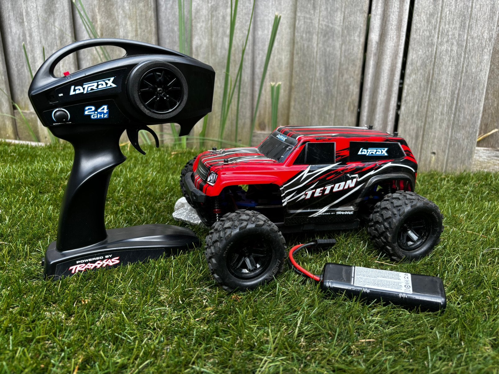 Latrax Teton, Ophalen of Verzenden, Zo goed als nieuw, Overige schalen, Auto offroad