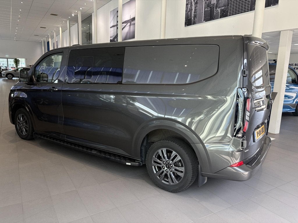 Ford Transit Custom 320 2.5 PHEV L2H1 Limited DC | Dealer on, Auto's, Bestelauto's, Stof, Gebruikt, Euro 6, 4 cilinders