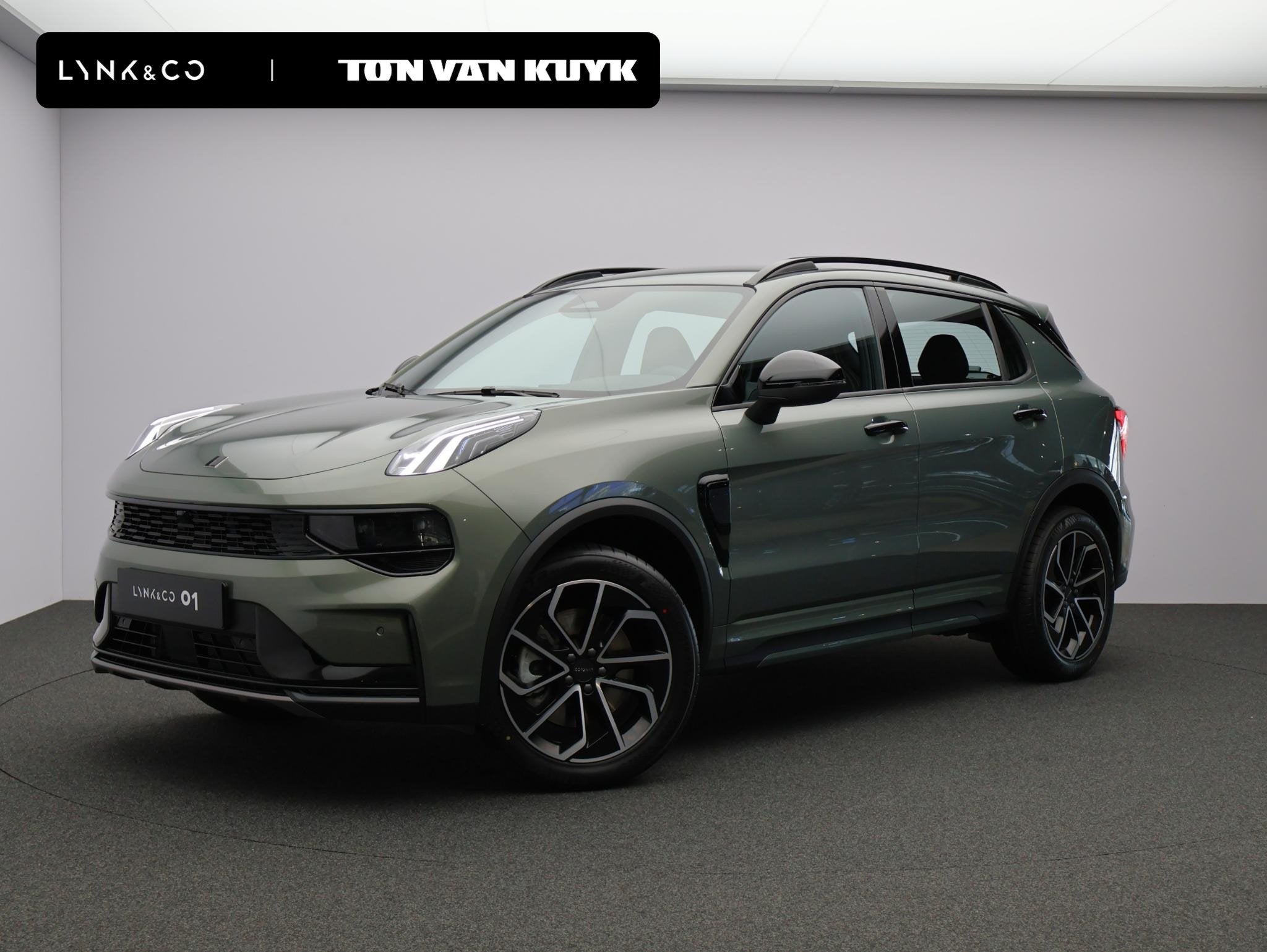 Lynk & Co 01 1.5 Core Demo voertuig, Auto's, Euro 6, 4 cilinders, Alcantara, Bedrijf